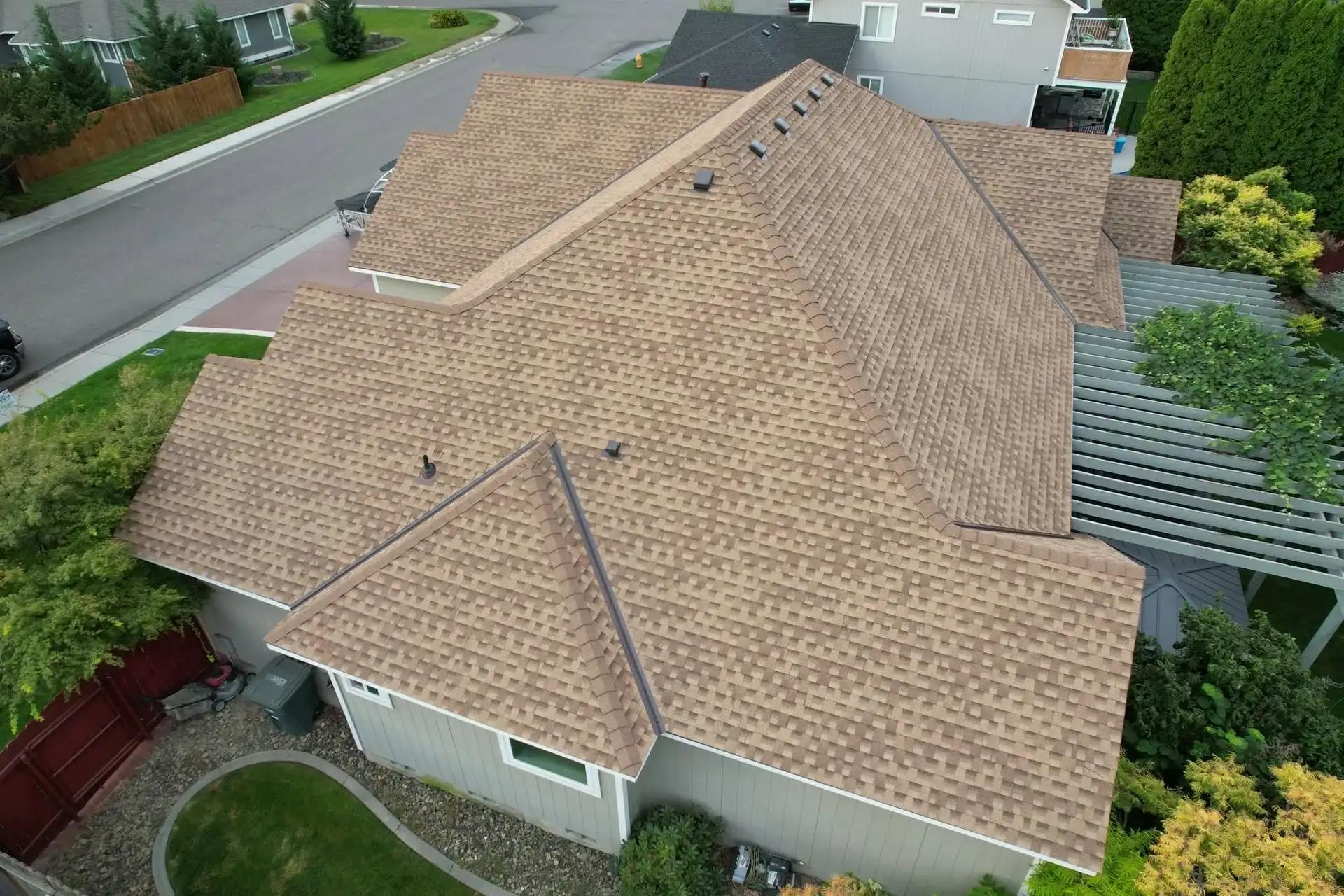 Pantoja's Construction roofing project in the Yakima Valley 37
