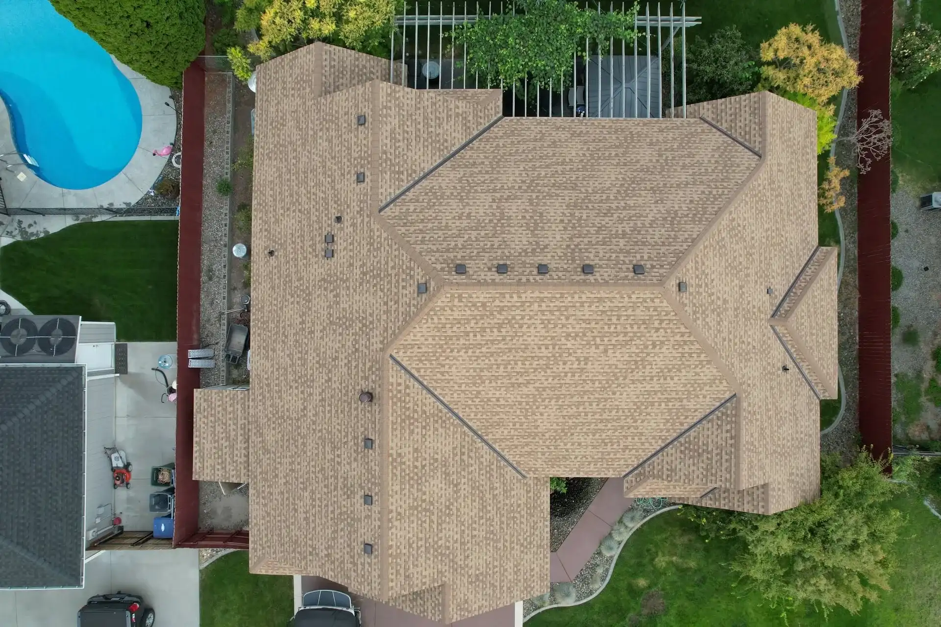 Pantoja's Construction roofing project in the Yakima Valley 55